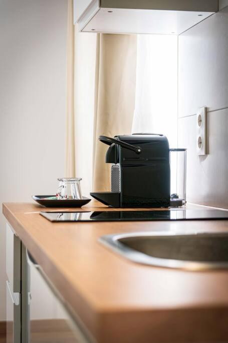 L'Albatros 005 - Hypercentre * Cosy * Wifi Apartment Saint-Quentin  Ngoại thất bức ảnh